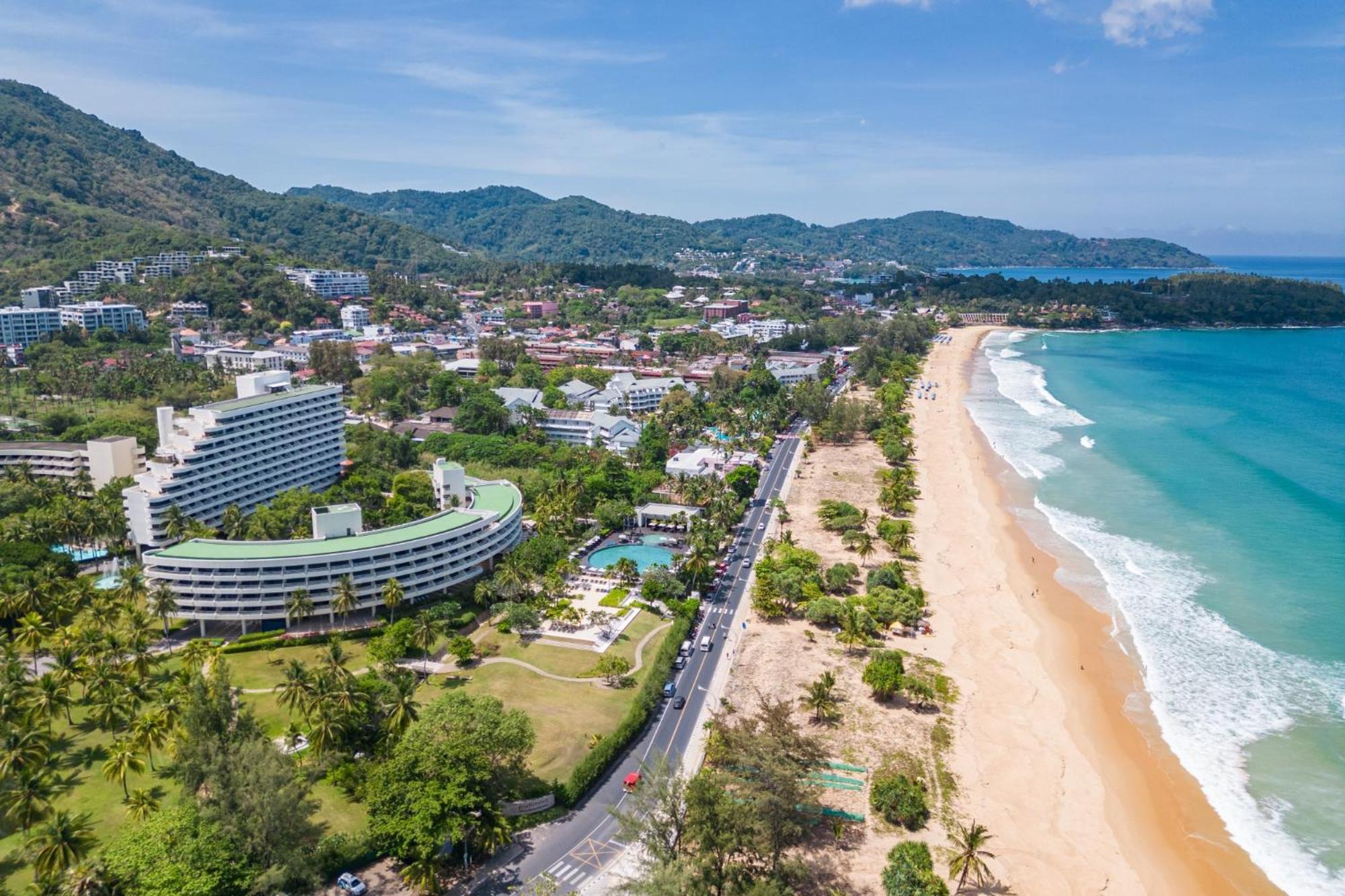 Pullman Phuket Karon Beach Resort Экстерьер фото